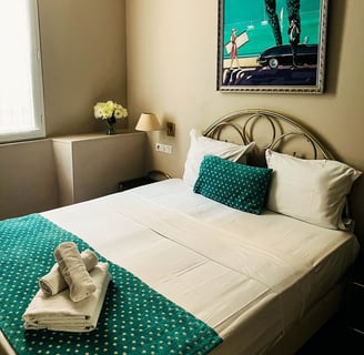 Chambre d'hôtel Cannes