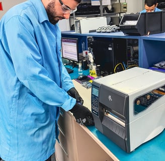 manutenção de impressora térmica de etiquetas