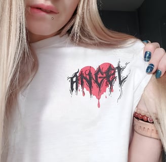 FlirtyBlondeBabe Flirty-Blonde-Babe Angel Tshirt, Sexy Lips, Piercing