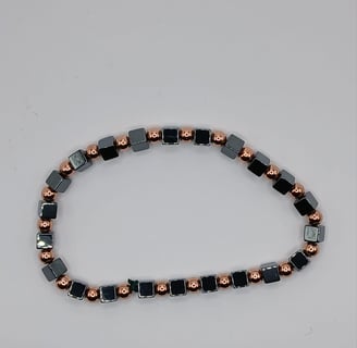 Hematiet vierkante kralen armband met koperen spacers voor jongens