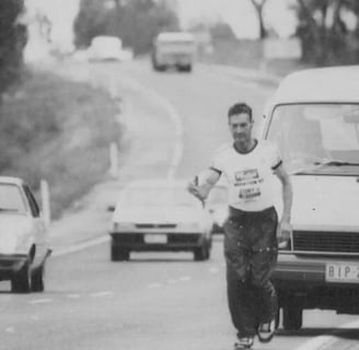 The Incredible Story Of Cliff Young, The Potato Farmer Who Miraculously Won A 544-Mile Marathon