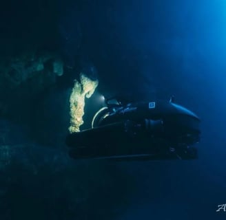 Exploring Belize’s Great Blue Hole, The Massive Underwater Sinkhole That’s Visible From Space