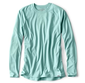 Orvis Men’s PRO Sun Crew We raised the performance quotient in our men’s UPF 50 PRO Sun crewneck shirt.
