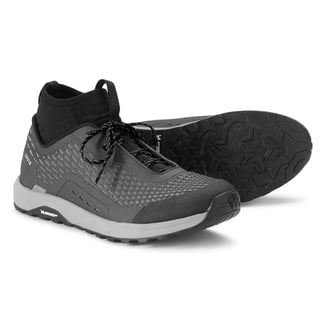 orvis PRO Approach Shoes The rugged Men's PRO Approach Shoes take you from wet wading to boating to hiking in comfort.