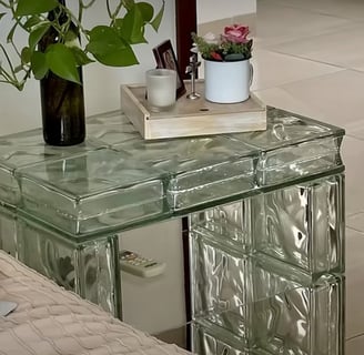 ice pattern bed side table