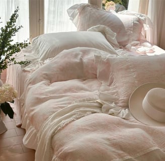 spring color palette 2025, spring comforter set, spring home decor, pink comforter set
