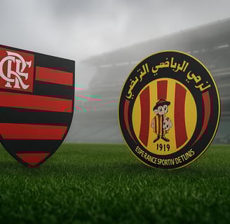 Escudos de Flamengo e Espérance flutuando sobre o gramado de estádio coberto por névoa.