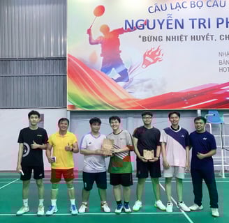 học cầu lông