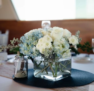hydrangea table decor in vase