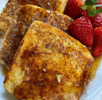 cinnamon vanilla protein toast