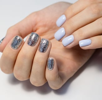 pastel glitter nails