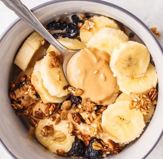 protein-packed oat bowl