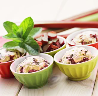 rhubarb muffin
