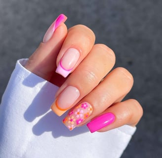 daisy nails