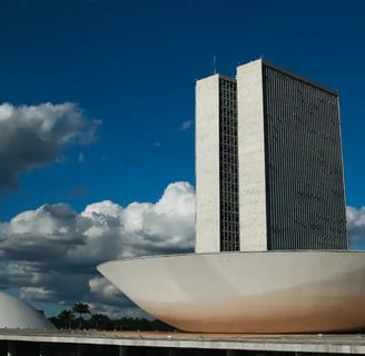Cidade de Brasília com Congresso ao fundo