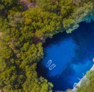 MELISSANI LAKE CAVE Kefalonia 