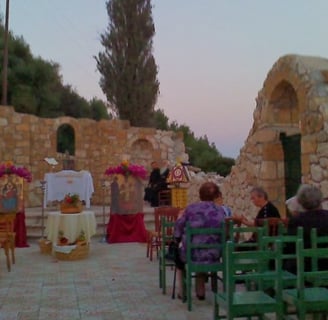 old village  BBQ and dinner, local wine and outstanding view in Kefalonia 