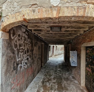 sottoportego delle Romite