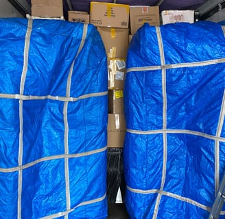Sabırlar Nakliyat personeli eşya paketleme ve taşıma işlemi sırasında