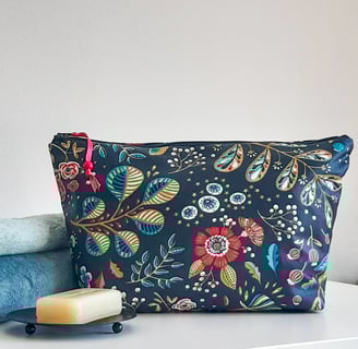 grande trousse de toilette de voyage en tissu imperméable Navy Blue
