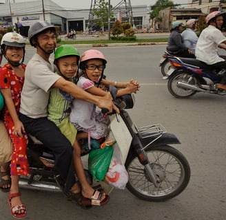 Motorcycle family in Vietnam