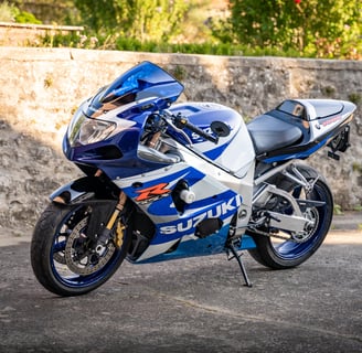 suzuki gsx-r 1000 k1