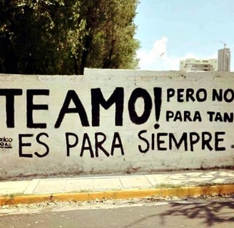 a sign that says teamwork is written on the side of a wall