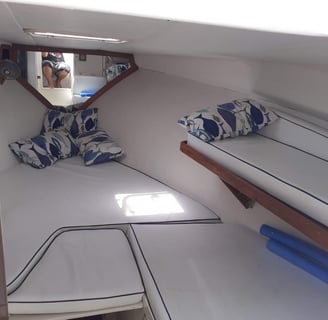 Quarto confortável para até 04 passageiros pernoitarem