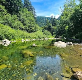 Powers - from cliff diving to relaxing on a sandbar on the Coquille River