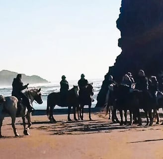 Oregon Coast - Horseback riding on Bandon beach
