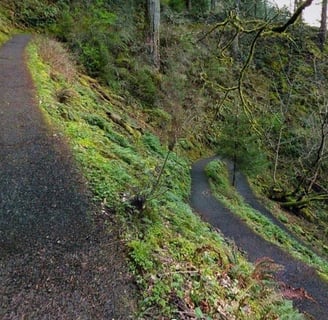Columbia River Gorge Oregon - hike up more switchbacks to get to Fairy Falls
