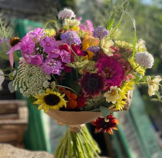 bouquet fleurs fraîches biologiques de saison slowflower floriculture ardeche