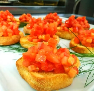 Bruschette al pomodoro e olio di oliva italiano