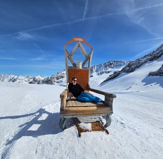 Laura Niepold Ski Stubaigletscher