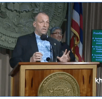 Hawaii’s Pioneering Climate Tax on Tourists: A Bold Step Forward or a Risky Gamble?
