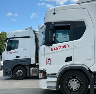 Easting Road Freight transportas ruošiamas reisams.