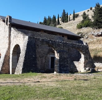 Battistero San Giovanni in Fonte - Padula (Salerno)