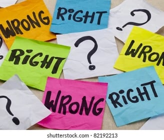 Sticky notes with right or wrong