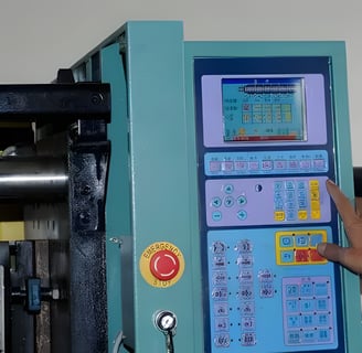 injection moulding parameters setting