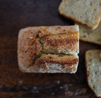 pain au maïs tranché Maison Pommiers