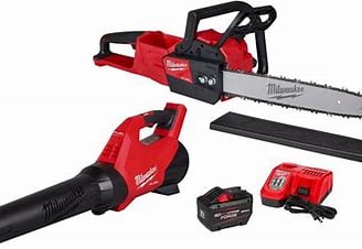 Milwaukee 2727-21HDB M18 FUEL Brushless 16 in. Chainsaw & Blower 12.0Ah Kit