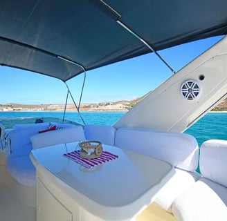 yate azimut 62 en renta cabo san lucas flybridge