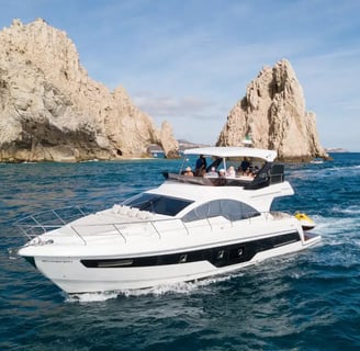 yate schaefer 65 en renta cabo san lucas