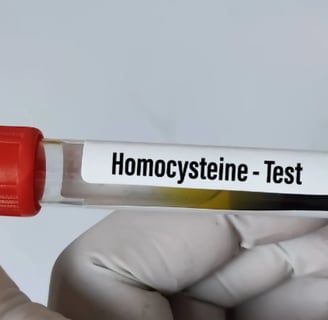 Homokistein testi, kalp ve damar sağlığını değerlendirmek için yapılan önemli bir kan testidir.