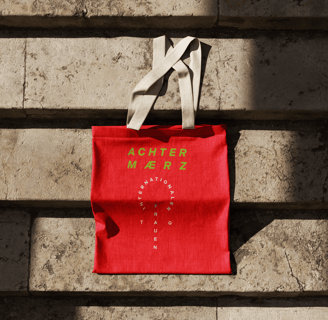 Merchandise concept achter märz