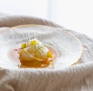 sashimi de calamar ika con ume warishita plato japonés sofisticado showcooking menú degustación