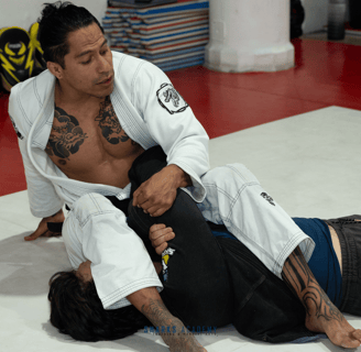 Clase de Jiu-Jitsu en Sharks Academy Narvarte, CDMX.