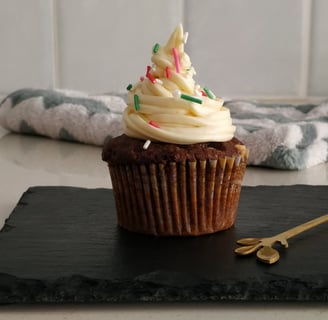 cupcake with frosting