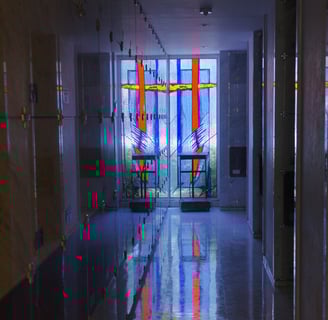 Fotografía de interior, Nichos en criptas