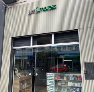 tienda de gigantografías en lima banner y vinilo